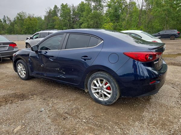 2018 MAZDA 3 SV