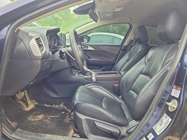 2018 MAZDA 3 SV
