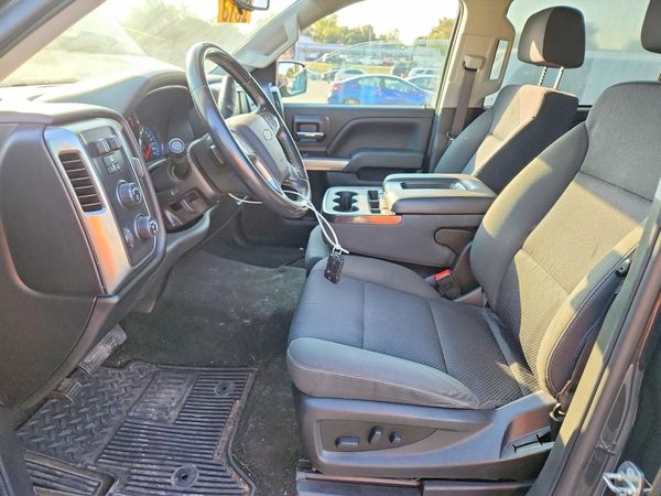 2018 CHEVROLET SILVERADO LT — DENT