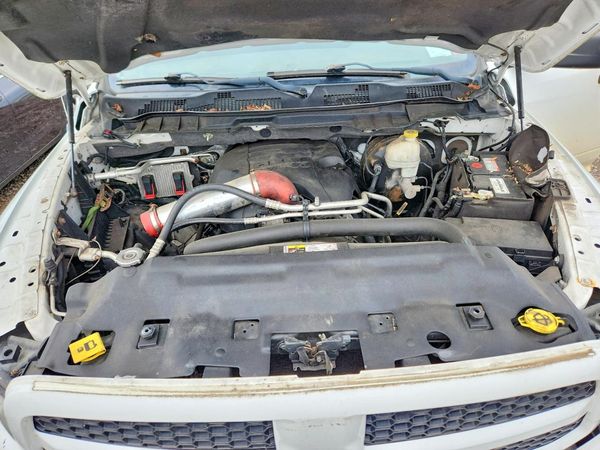 2013 RAM 1500 ST — Engine bay