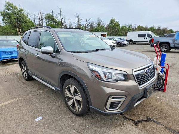 2019 SUBARU FORESTER