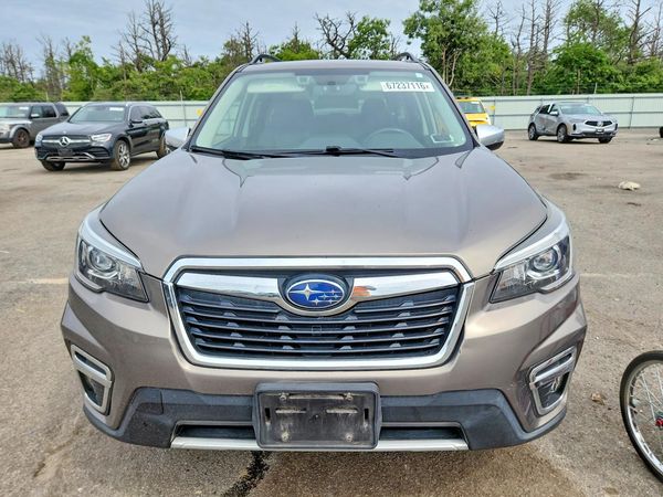 2019 SUBARU FORESTER