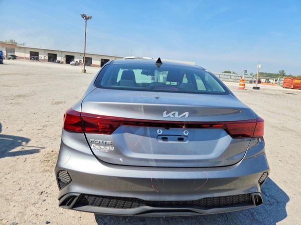 2022 KIA FORTE