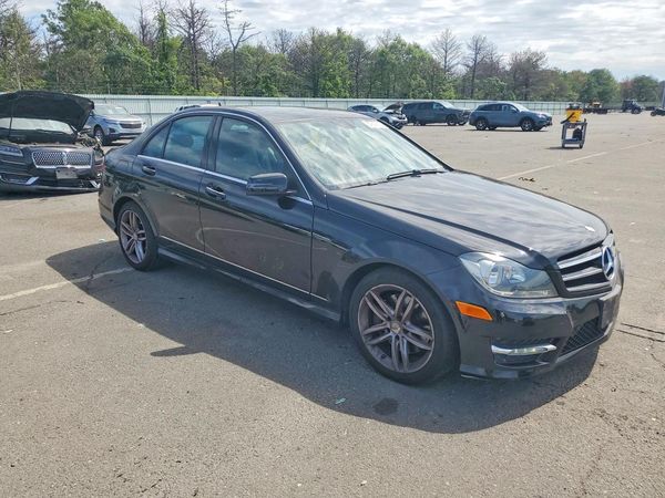 2014 MERCEDES-BENZ C