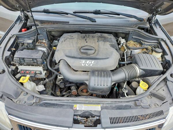 2013 JEEP GRAND CHER Laredo