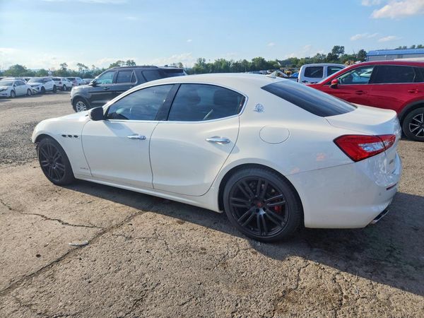 2018 MASERATI GHIBLI Luxury