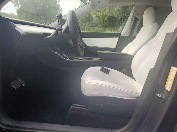 2020 TESLA MODEL Y