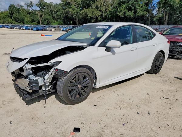 2025 TOYOTA CAMRY