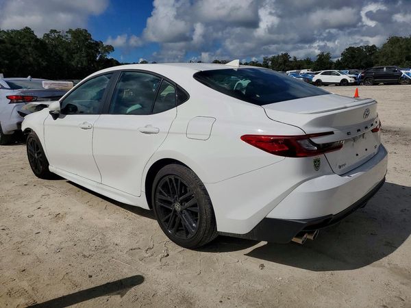 2025 TOYOTA CAMRY