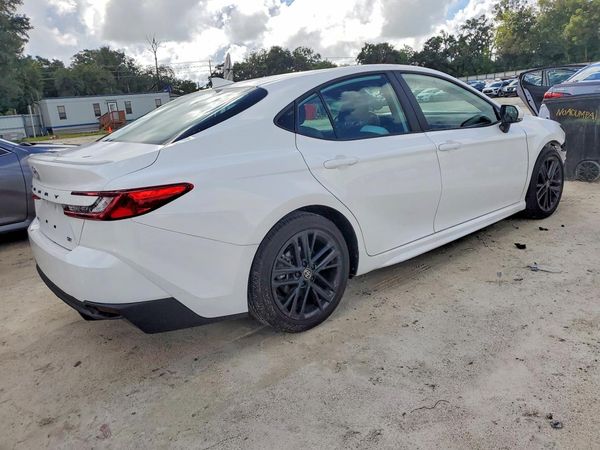2025 TOYOTA CAMRY