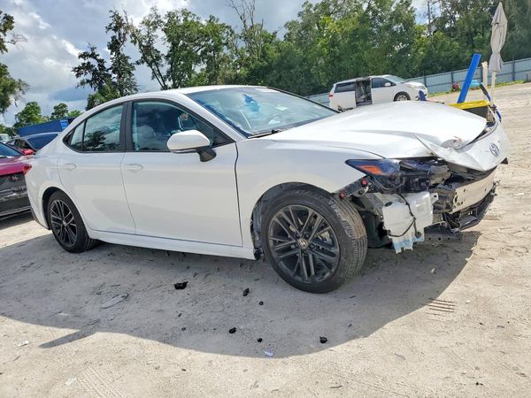 2025 TOYOTA CAMRY