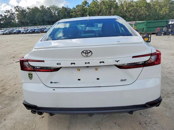 2025 TOYOTA CAMRY