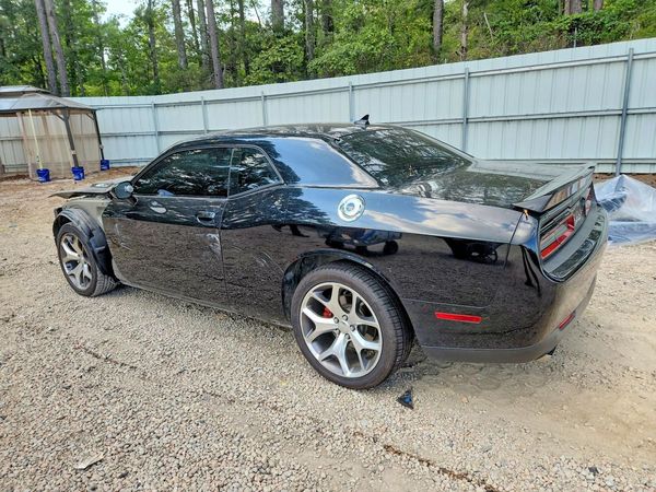 2015 DODGE CHALLENGER SXT Plus