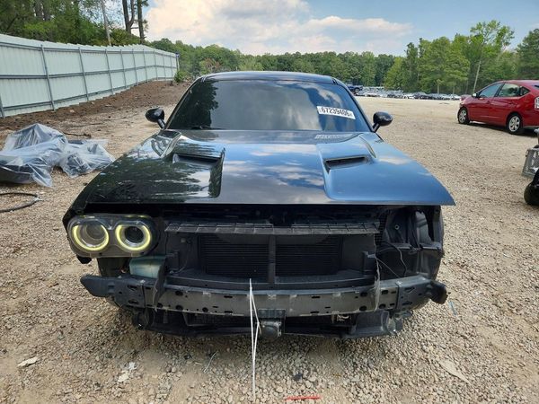 2015 DODGE CHALLENGER SXT Plus