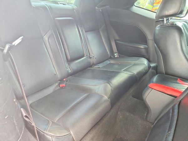 2015 DODGE CHALLENGER SXT Plus