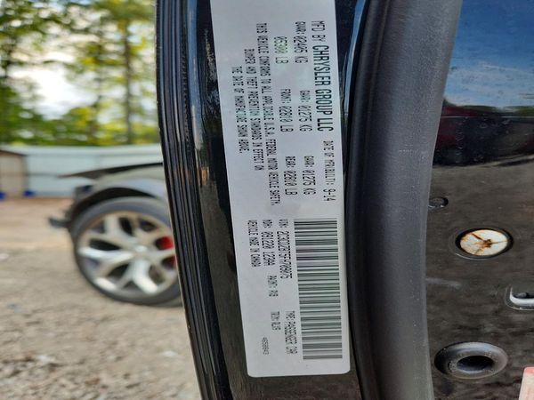 2015 DODGE CHALLENGER SXT Plus