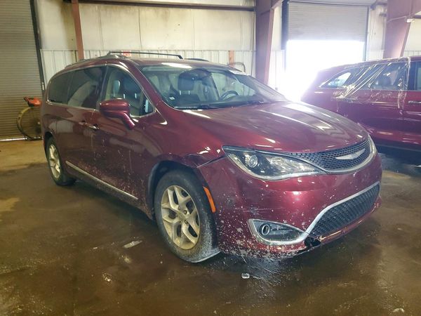 2018 CHRYSLER PACIFICA