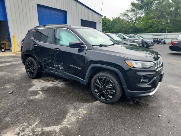 2024 JEEP COMPASS