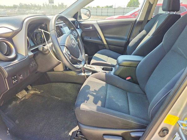 2016 TOYOTA RAV4 XLE (M Grade)