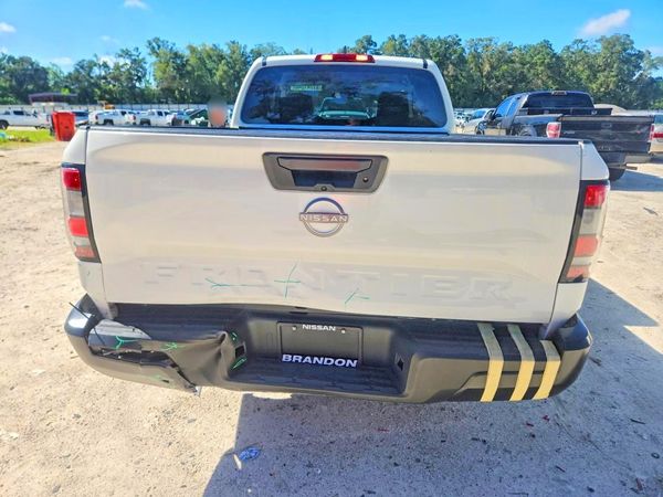 2024 NISSAN FRONTIER