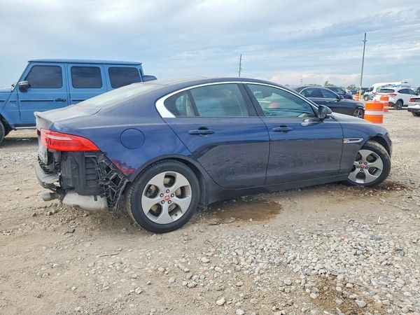 2018 JAGUAR XE