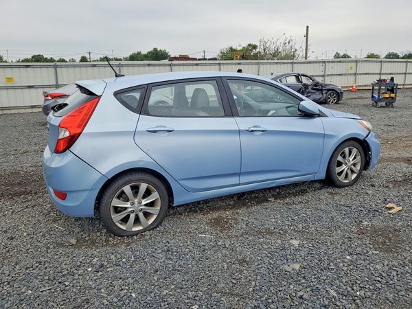 2012 HYUNDAI ACCENT