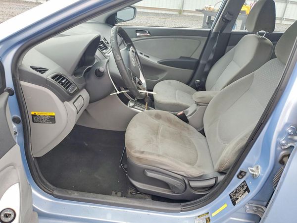 2012 HYUNDAI ACCENT
