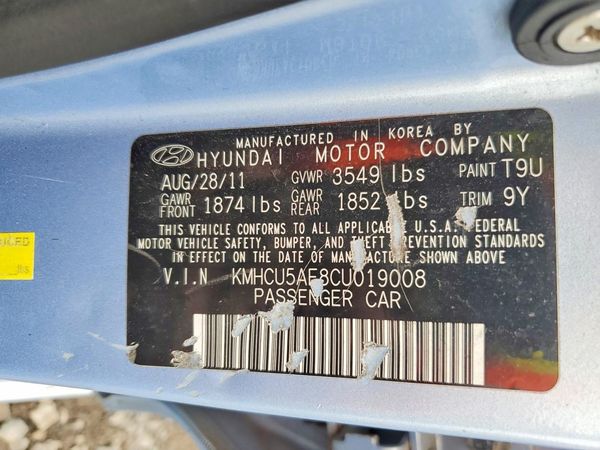 2012 HYUNDAI ACCENT