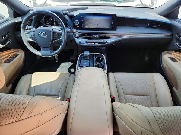 2021 LEXUS LS 500
