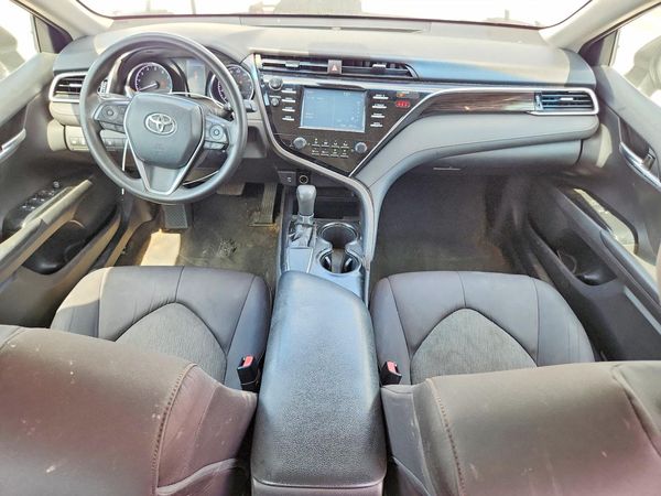 2018 TOYOTA CAMRY