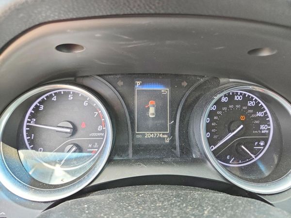 2018 TOYOTA CAMRY