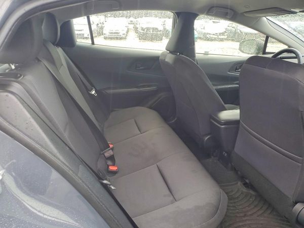 2024 TOYOTA PRIUS