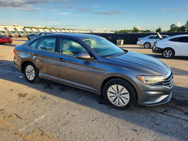 2019 VOLKSWAGEN JETTA