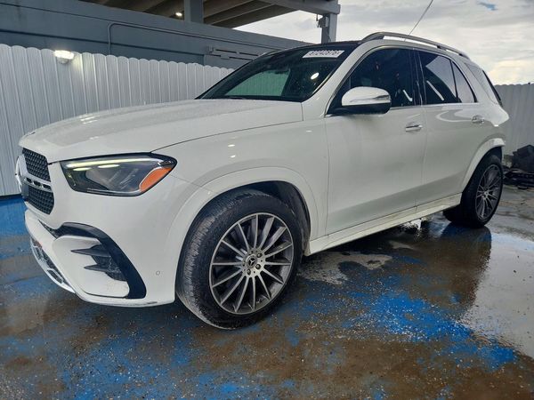 2025 MERCEDES-BENZ GLE — Front 3/4