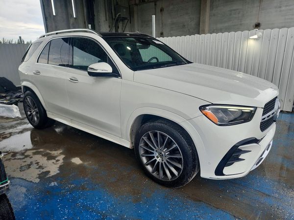 2025 MERCEDES-BENZ GLE — Passenger 3/4