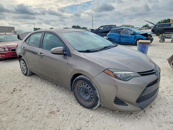 2017 TOYOTA COROLLA