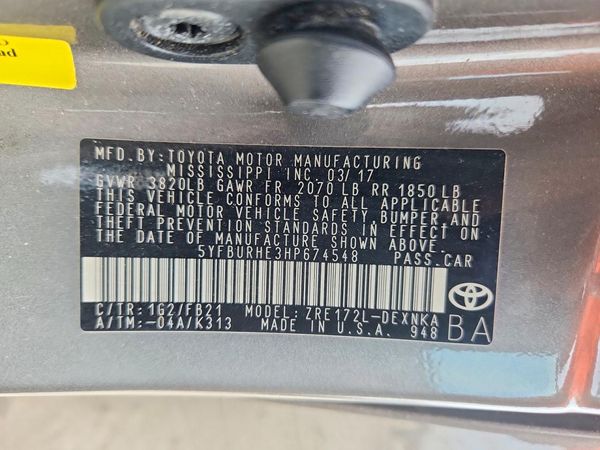2017 TOYOTA COROLLA