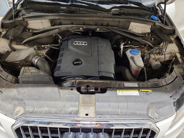 2014 AUDI Q5