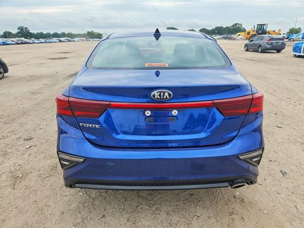 2019 KIA FORTE