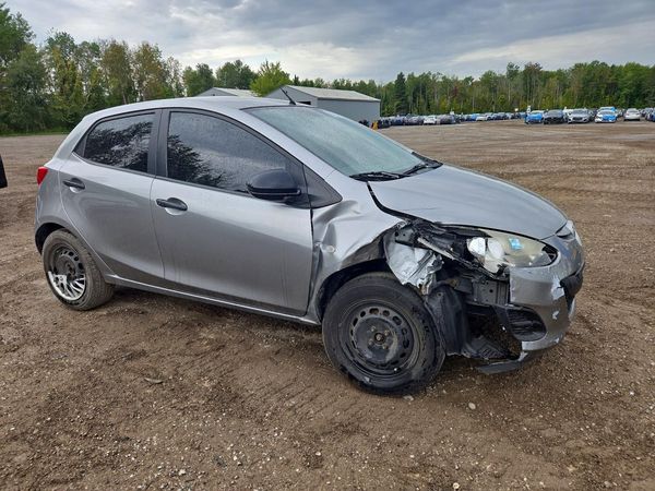 2012 MAZDA 2 Sport/GX