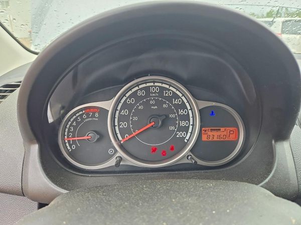2012 MAZDA 2 Sport/GX