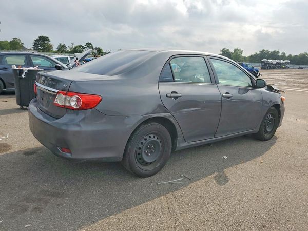 2012 TOYOTA COROLLA