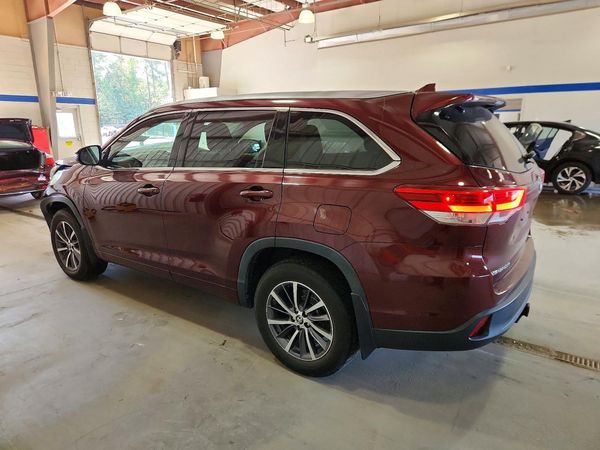 2017 TOYOTA HIGHLANDER SE/XLE