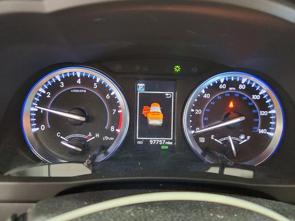 2017 TOYOTA HIGHLANDER SE/XLE