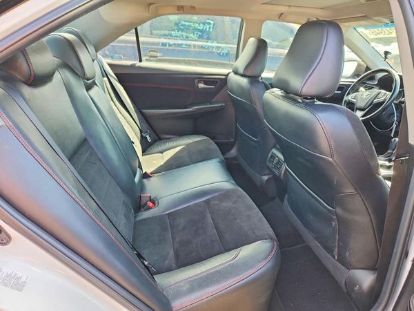 2015 TOYOTA CAMRY