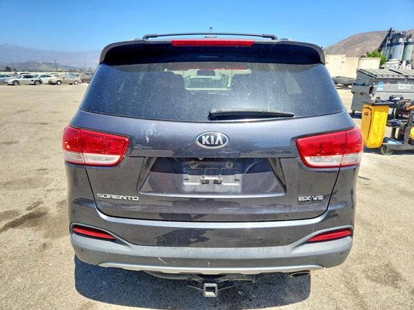 2016 KIA SORENTO EX