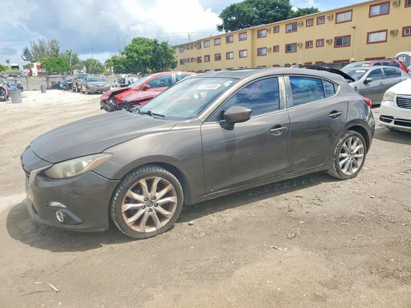 2015 MAZDA 3
