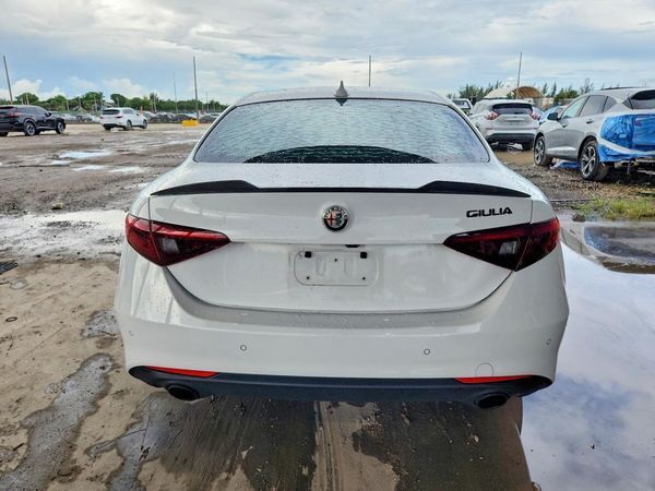 2020 ALFA ROMEO GIULIA