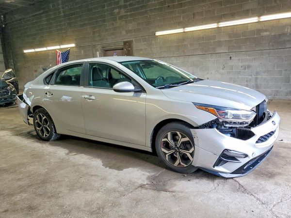 2021 KIA FORTE FE, LXS