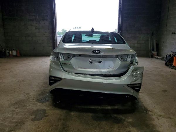 2021 KIA FORTE FE, LXS